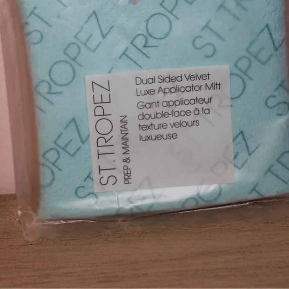 St.Tropez Double-Sided Luxe Velvet Applicator Mitt Brand New Tanning Self Tanner - Picture 4 of 7
